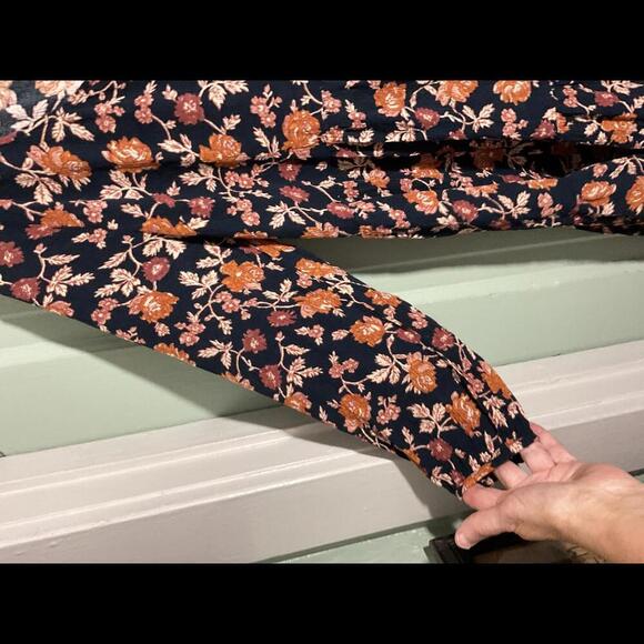 West of Melrose Boho Flowy Blouse  Tiered with buttons Large - Picture 6 of 11